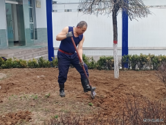 煤化运营公司 义务园丁育花忙