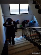 会泽娜姑供电所开展地震应急演练增强员工自救能力