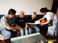 老党员的无上荣耀！20余名老党员喜领“光荣在党50年”纪念章