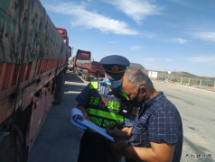 阿勒泰执法支队富蕴执法大队：加强执法联动，护航平安公路