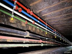 蒲白建庄矿业：精益化管线吊挂，不只是美观，更追求内涵