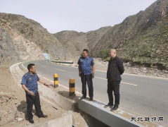 阿勒泰执法支队领导到基层执法大队开展综合督查、调研工作