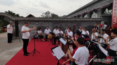 吼一段秦腔“美扎咧”