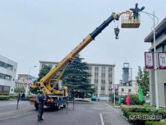 双龙公司：机电科及时更换工广照明