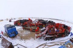 抓好现场 安全压裂