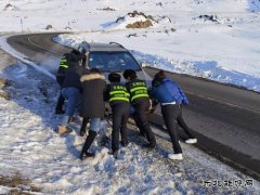 阿勒泰执法支队哈巴河执法大队：巡查救援暖人心