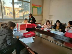 蒲白中心社区：“互检互评”让党支部标准化工作再上新台阶