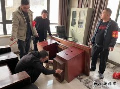 蒲白煤矿运营公司：踏着春天脚步，传承雷锋精神