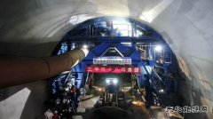 防疫施工两手抓   重黔高铁奏响施工大干“春耕曲”