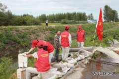 兴凯湖供电公司：坚守岗位过“五一”，全力以赴保供电