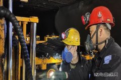 张家峁矿业公司：12天刷新智能快掘回撤安装“第一速度”