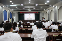 观看警示教育片  警钟长鸣促廉洁