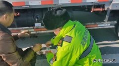 ：Ｖ捶ù蠖：担使命严格执法，守初心真情服务