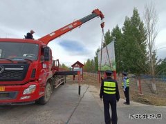 富蕴执法大队：依法清理非公路标志  优化路域环境