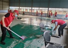 云南省交通执法局西双版纳支队：爱在雷锋月  情暖三八节