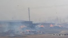 国网巴林左旗供电公司：村民家中起火，电力员工快速处理