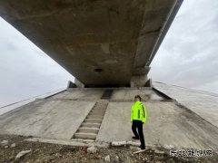 阿勒泰执法支队哈巴河执法大队：雨雪天气排查隐患保安全