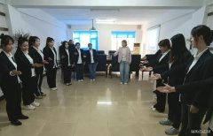 国网义县供电公司：开展服务礼仪专题培训