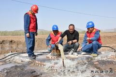 国网巴林左旗供电公司：电网改造正当时 不误农时不误春