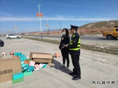 公路用地擅自摆摊设点、执法人员说理式执法保安全