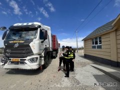 哈巴河执法大队：加大法律法规宣传，提升路警联合治超效能