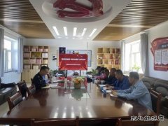 布尔津执法大队召开“增添正能量·共筑中国梦”退休干部座谈会