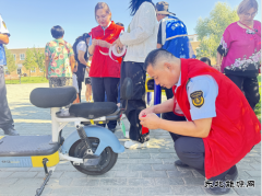 ：Ｖ捶ù蠖：志愿助力邻里集市，共筑美好社区