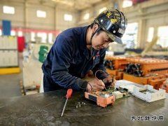 陕西中能煤田有限公司：瞧，这小伙儿真帅