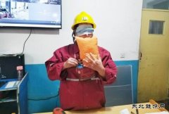 牛儿庄采矿公司：安全应急30秒盲戴自救器演习