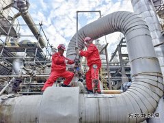 齐心协力奋战大检修