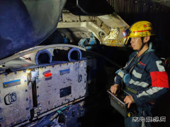 党建引领，掘进五工区安全生产新风貌