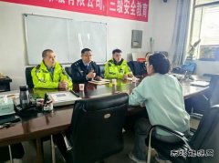 北屯执法大队开展法制宣传走进乡镇及企业活动