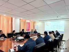 ：Ｖ捶ù蠖：党建引领聚合力 普法护路保畅通