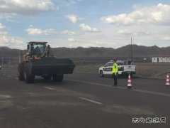 青河执法大队联合多部门开展道路运输事故应急救援演练