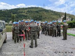 会泽集能公司迁改10千伏线全力保障宣会高速公路建设进度