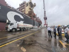 30小时加注900余吨！泰州海事安全保障“绿色动力”LNG加注
